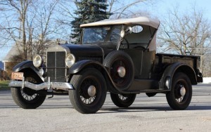 1927_ford_model_t_roadster_pickup_4019_002-560x352